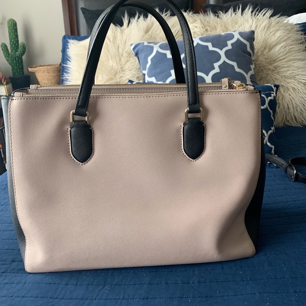 🌸Kate Spade Bag🌸 - Picture 3 of 7